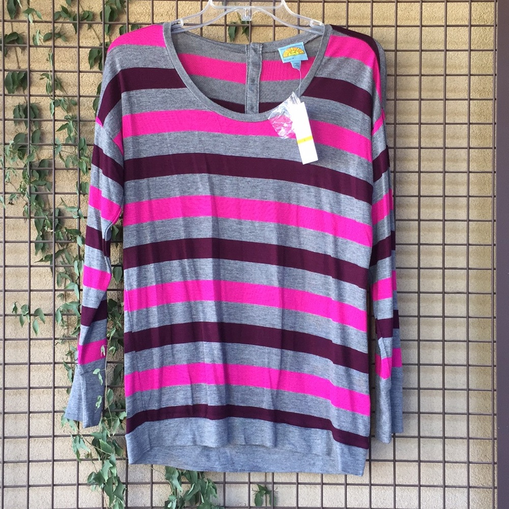 NWT! {C&C California}Size S Knit Top - Picture 1 of 5